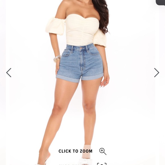 Fashion Nova High Waisted Jeans - Picture 3 of 3